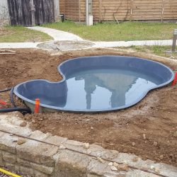 2-Mise en place du bassin et tuyauterie pour accessoires